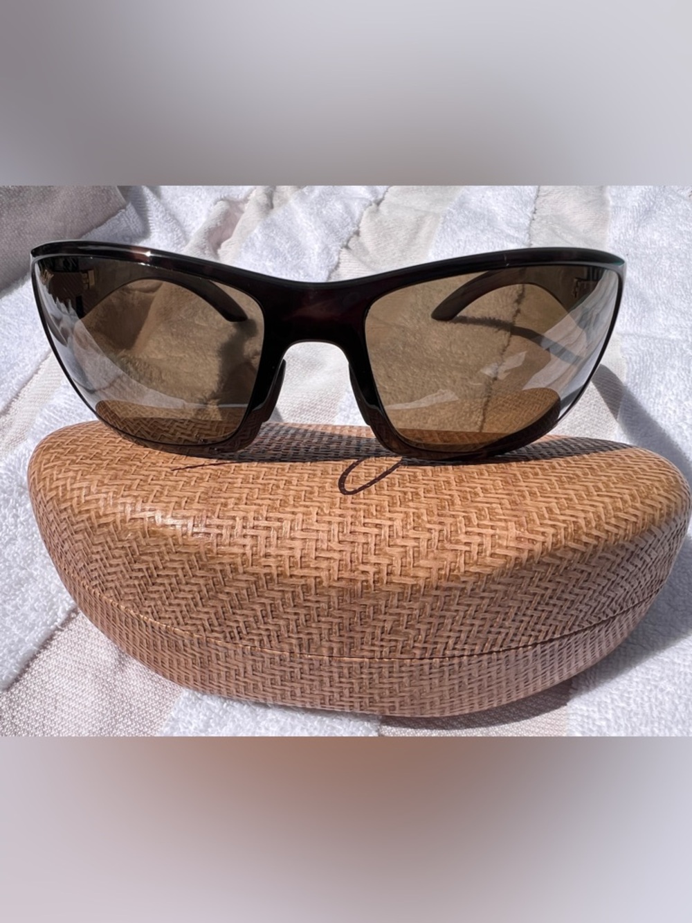Maui Jim Canoes Polarized Sunglasses - Tortoise Frame with Bronze Lenses